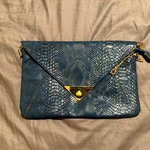 Classy Blue Pochette